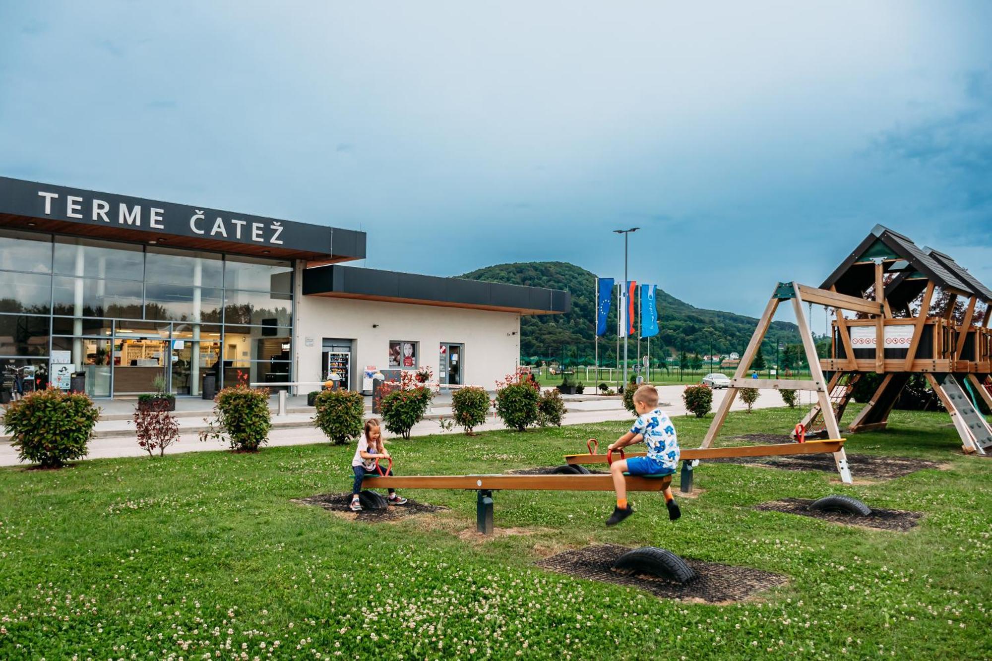 Superior Holiday Home Fortuna Чатеж-об-Сави Экстерьер фото